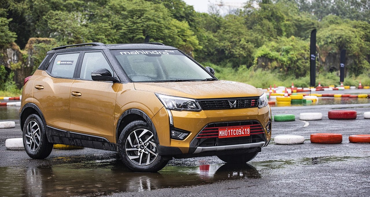 Mahindra XUV300 शानदार फीचर्स दमदार इंजन और किफायती कीमत में जबरदस्त पैकेज