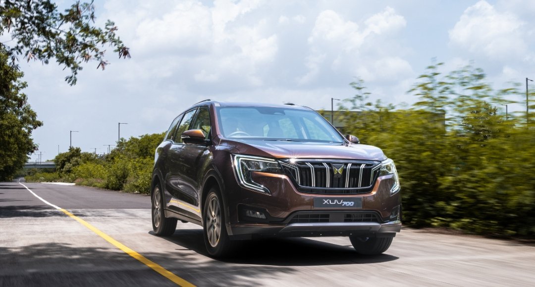 Mahindra XUV700 दमदार स्टाइलिश और फीचर से भरपूर SUV