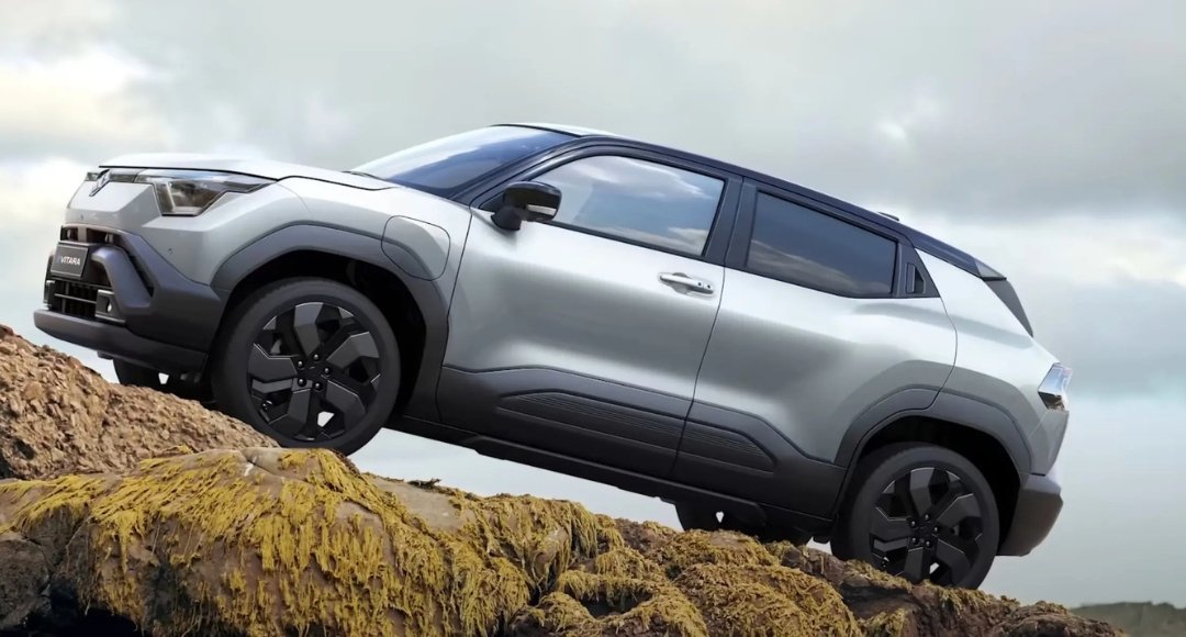 अगर आप एक दमदार इलेक्ट्रिक SUV तलाश रहे हैं तो Maruti Suzuki E-Vitara पर नज़र डालें