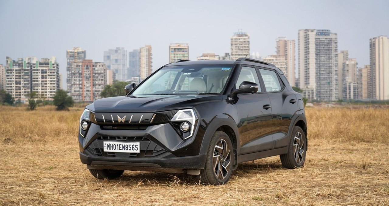 Mahindra XUV 3XO पावर सेफ्टी और स्टाइल का परफेक्ट कॉम्बिनेशन