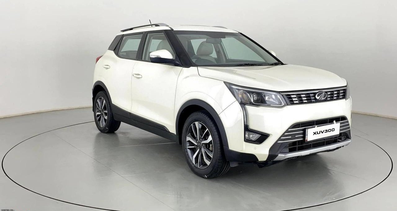 Mahindra XUV300 शानदार फीचर्स दमदार इंजन और किफायती कीमत में जबरदस्त पैकेज