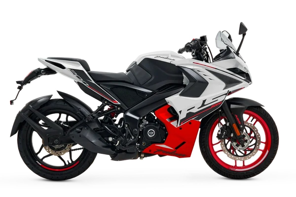Bajaj Pulsar RS 200 युवाओं की धड़कन सड़कों की शान