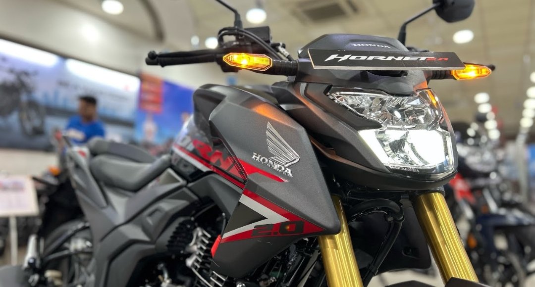 Honda Hornet 2.0 युवाओं की धड़कन पावर और स्टाइल का जबरदस्त मेल