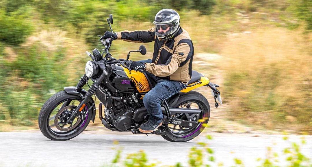Royal Enfield Guerrilla 450 नई पीढ़ी की राइडिंग का स्टाइलिश और दमदार अनुभव