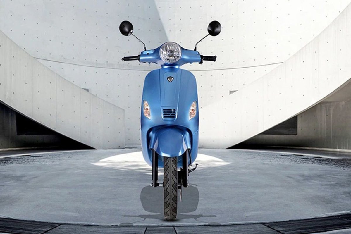 शानदार डिज़ाइन और जबरदस्त रेंज के साथ आई Benling Aura Electric Scooter अब सपना होगा सच