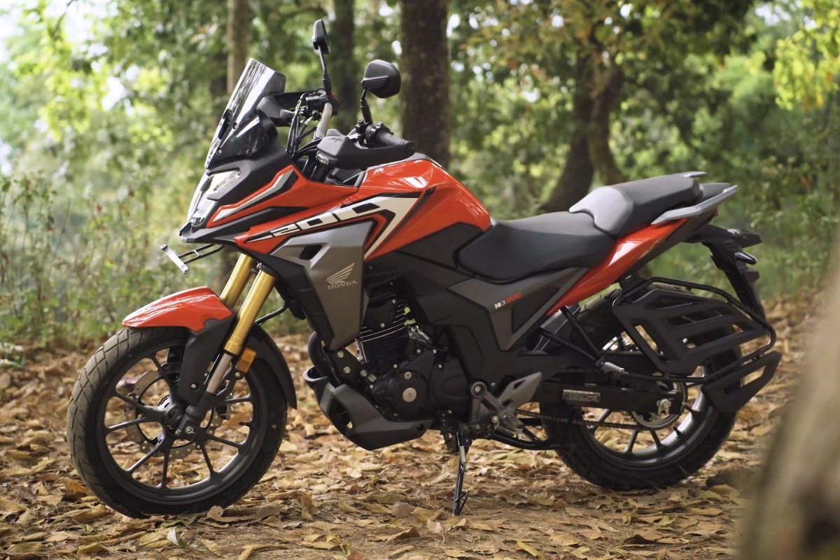 Honda NX200: दिलों को छू जाने वाली एडवेंचर बाइक जो हर सफर को बना दे खास