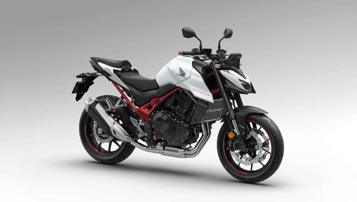 Honda CB750 Hornet: ₹11 लाख की दमदार बाइक, 755cc ताकत और 90.5 BHP का तूफ़ान
