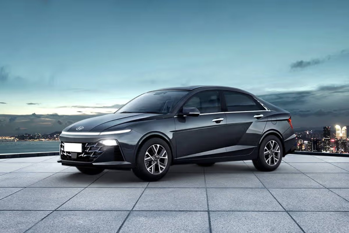 Hyundai Verna: ₹3,313 की कम सर्विस कॉस्ट में पाएं 157bhp की ताकत और लग्ज़री फीचर्स