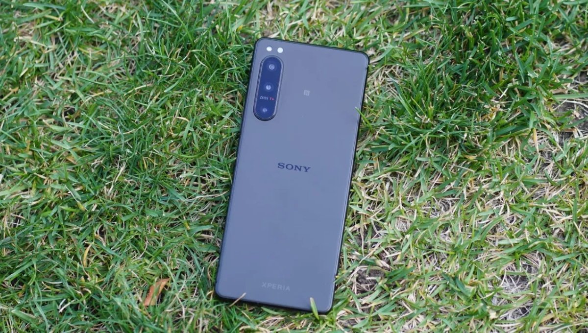 Sony Xperia 5 IV: ₹90,000 में प्रीमियम डिज़ाइन, दमदार कैमरा और 5000mAh बैटरी वाला शानदार स्मार्टफोन