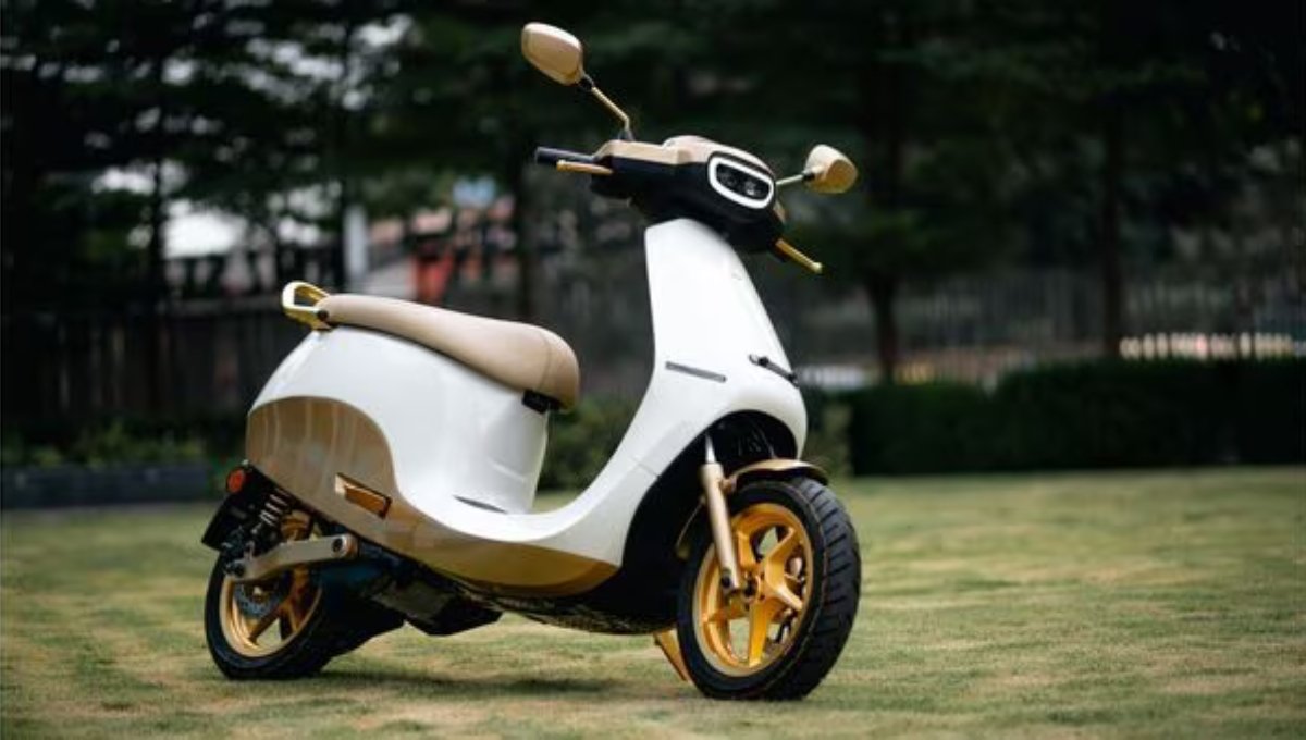OLA S1 Pro: ₹1.30 लाख में मिल रहा है 117 kmph की स्पीड वाला फ्यूचर स्कूटर