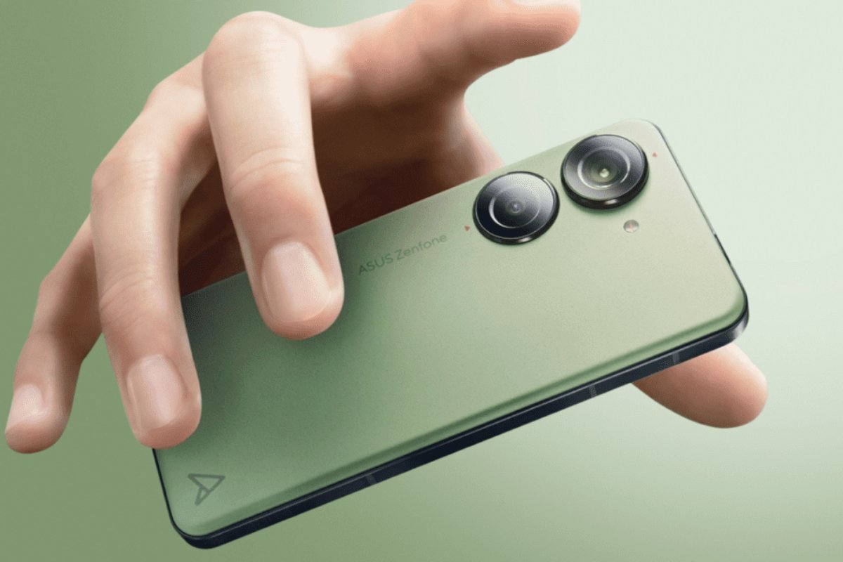 छोटा फोन बड़ी सोच Asus Zenfone 10 का नया अनुभव