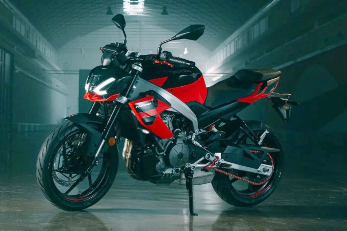 Aprilia Tuono 457 लॉन्च सिर्फ ₹4 लाख में 457cc की धड़कन, ट्रैक्शन कंट्रोल और TFT डिस्प्ले के साथ