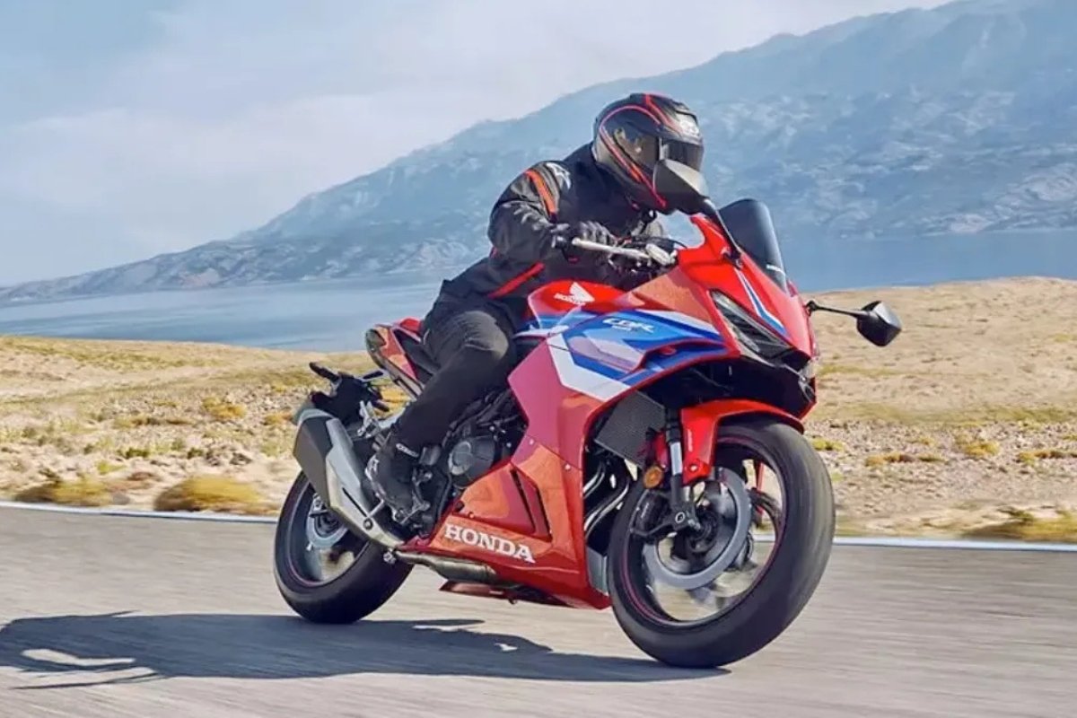 Honda CBR500R: एक नई स्पोर्ट बाइक, आपके बजट में आ रही है पावर और स्मार्टनेस
