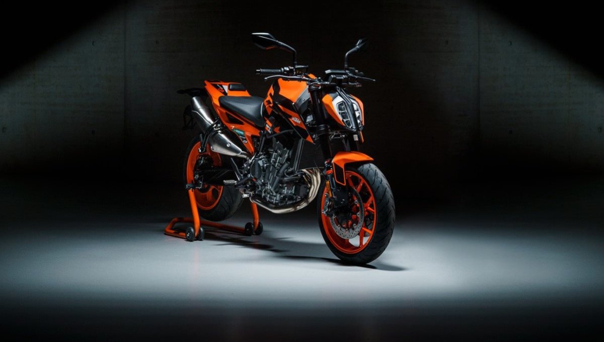 10 लाख में मिलेगा रॉयल राइड का एहसास, KTM 890 Duke बनी लंबी यात्रा की सबसे भरोसेमंद बाइक