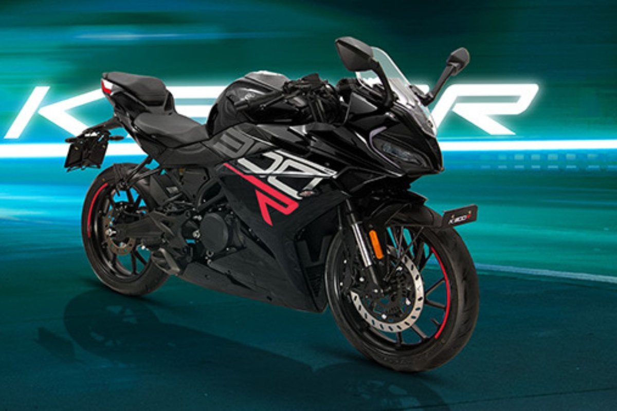 Keeway K300 R: स्टाइलिश डिजाइन और रफ्तार की बेहतरीन झलक युवाओं के दिलों पर छा जाने वाली बाइक