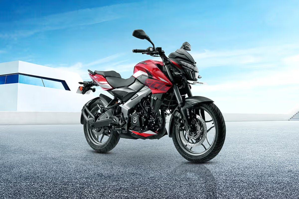 Bajaj Pulsar NS200: अब EMI पर सिर्फ ₹5,322 में पाएं अपनी सपना बाइक