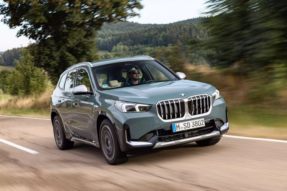 BMW X1: ₹58.71 लाख में मिले वो सब कुछ, जो एक लग्जरी कार में होना चाहिए