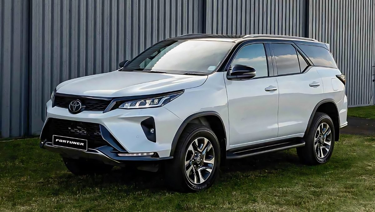 7 सीटर लक्ज़री SUV, 500Nm टॉर्क के साथ नई Toyota Fortuner की पूरी जानकारी