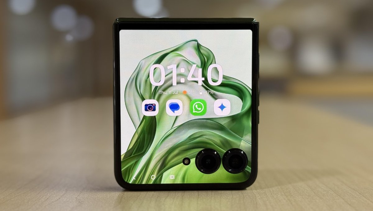 Motorola Razr 60 Ultra: ₹99,999 में पाएं फ्यूचरिस्टिक डिज़ाइन और दमदार फीचर्स का जादू