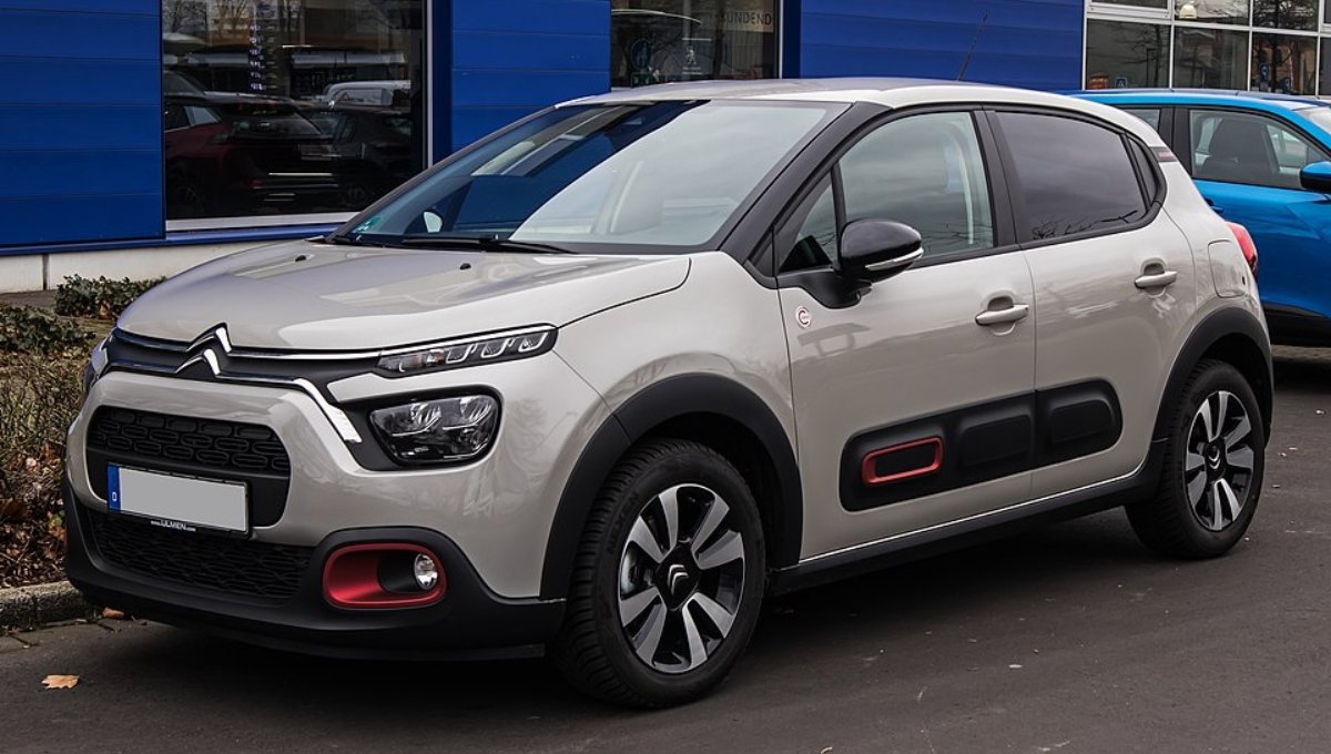 Citroen C3: ₹6.16 लाख में 108bhp की ताकत, 19.3 kmpl माइलेज और लग्ज़री लुक्स