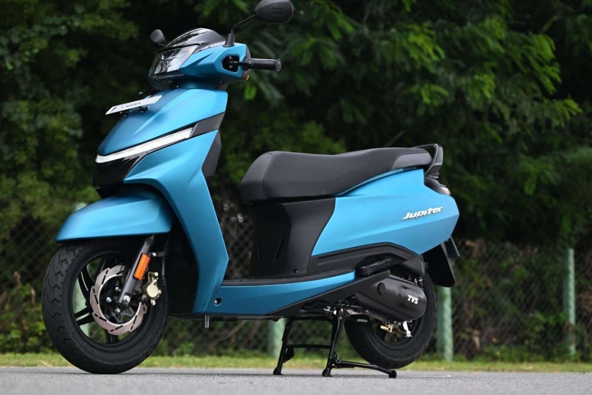 TVS Jupiter: कम कीमत ₹80,552 में बेहतरीन फीचर्स और दमदार माइलेज वाला स्कूटर