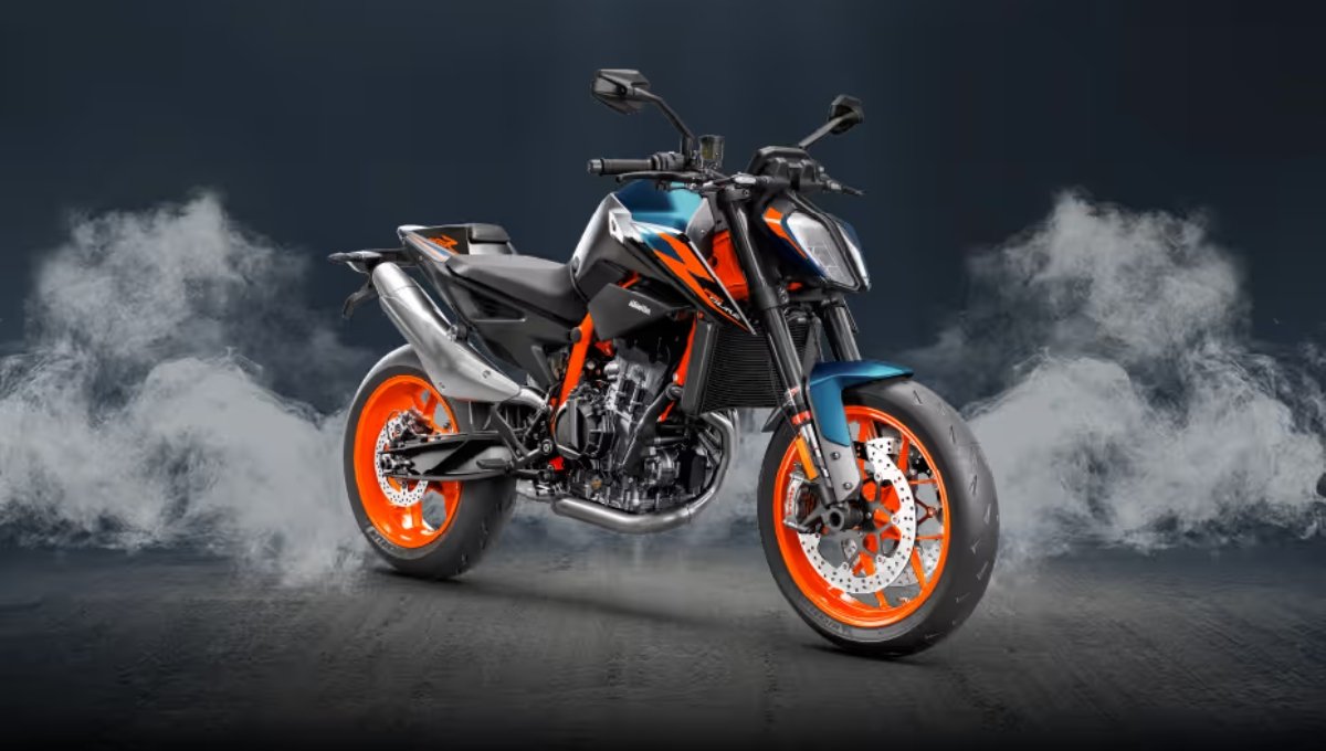 10 लाख में मिलेगा रॉयल राइड का एहसास, KTM 890 Duke बनी लंबी यात्रा की सबसे भरोसेमंद बाइक