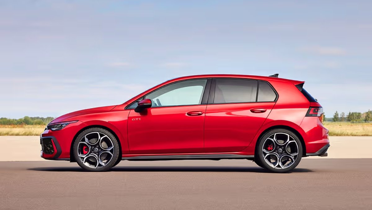 ₹52 लाख में Volkswagen Golf GTI: स्टाइल, स्पीड और स्पोर्टीनेस का बेहतरीन संगम