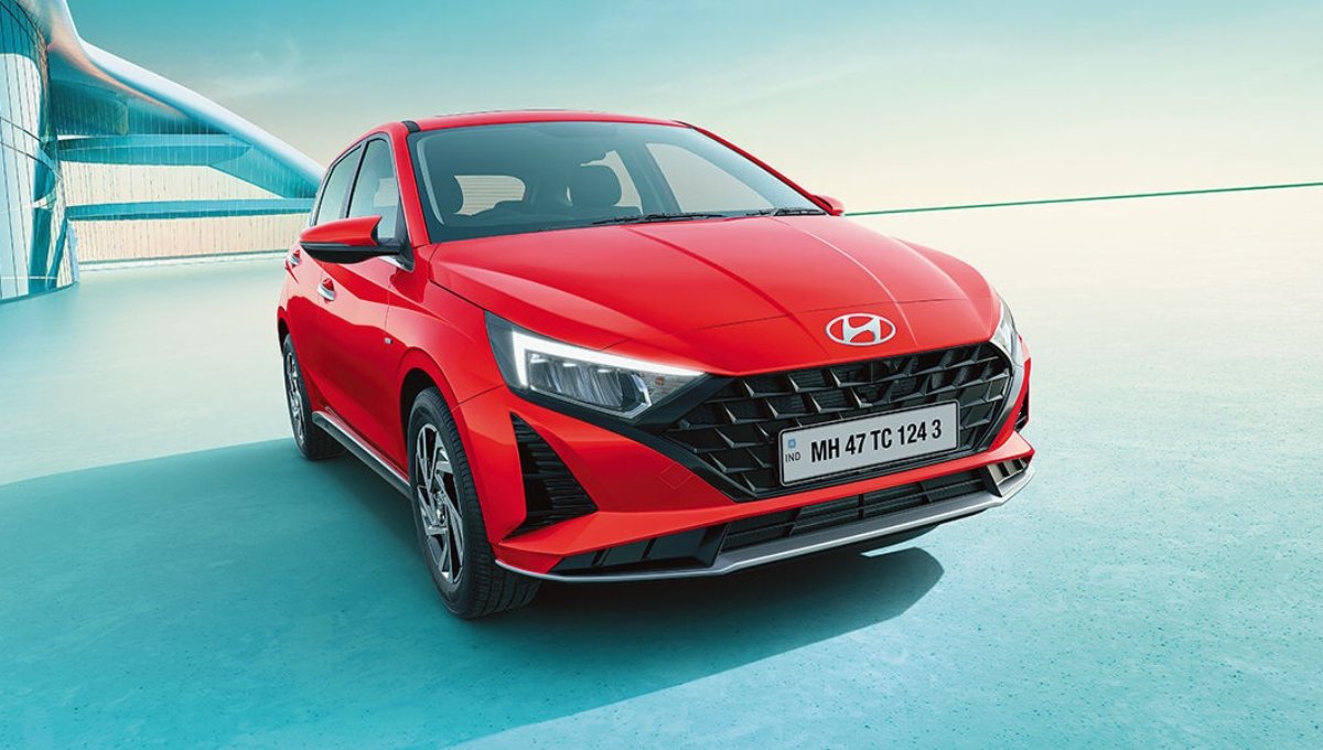 Hyundai i20: 20 kmpl माइलेज, 87bhp पावर और फीचर्स से भरपूर कार सिर्फ 7.04 लाख से शुरू