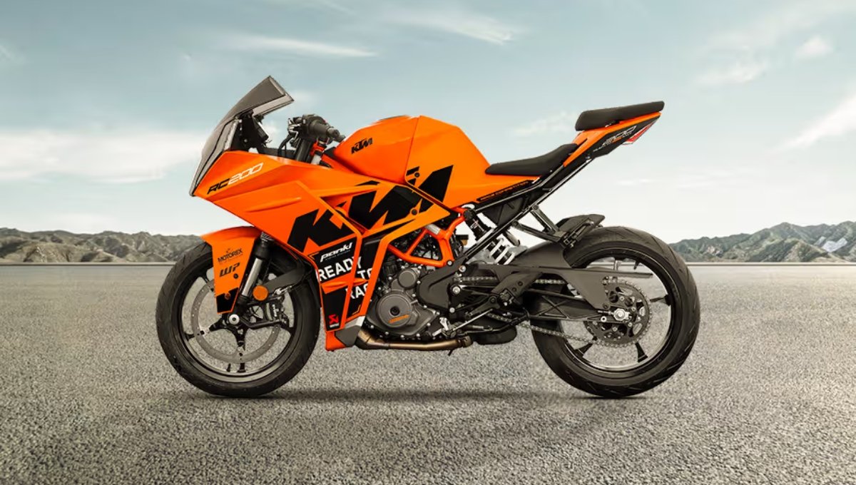 KTM RC 200: दमदार फीचर्स और 2 लाख के आसपास की कीमत में रेसिंग स्टाइल बाइक