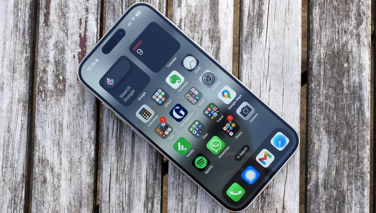 iPhone 15 Pro: 1.34 लाख में मिलेगी टाइटेनियम बॉडी और DSLR जैसी कैमरा क्वालिटी