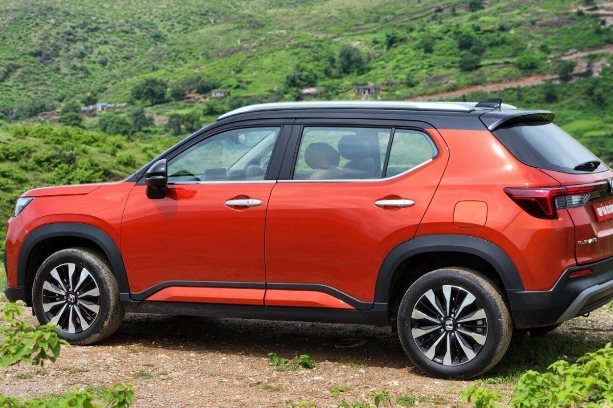 नई Honda Elevate: SUV 16.92 kmpl माइलेज, दमदार फीचर्स और किफायती कीमत