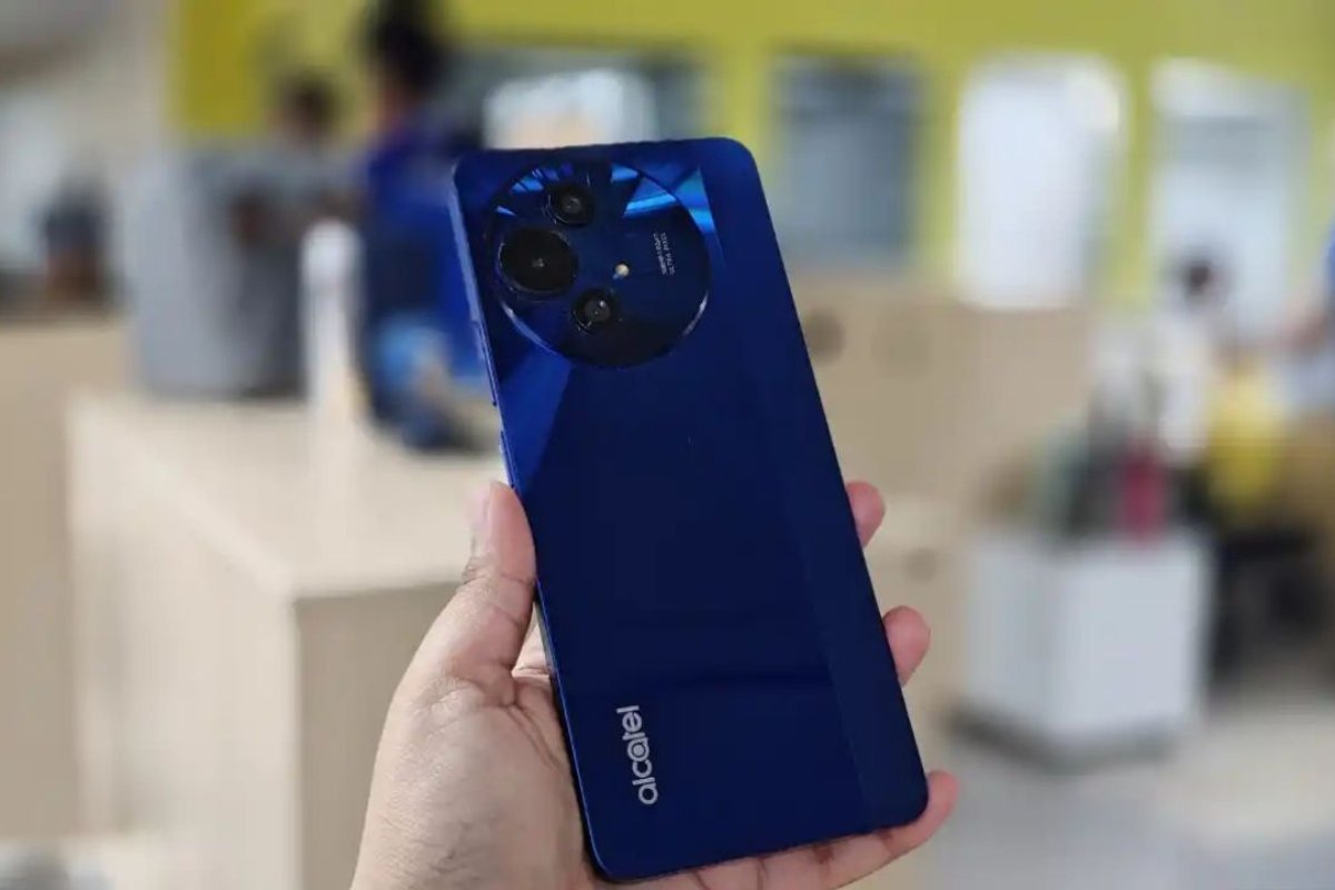 Alcatel V3 Pro: 6.67 इंच डिस्प्ले, 50MP कैमरा और 5200mAh बैटरी के साथ बजट स्मार्टफोन कीमत जानें