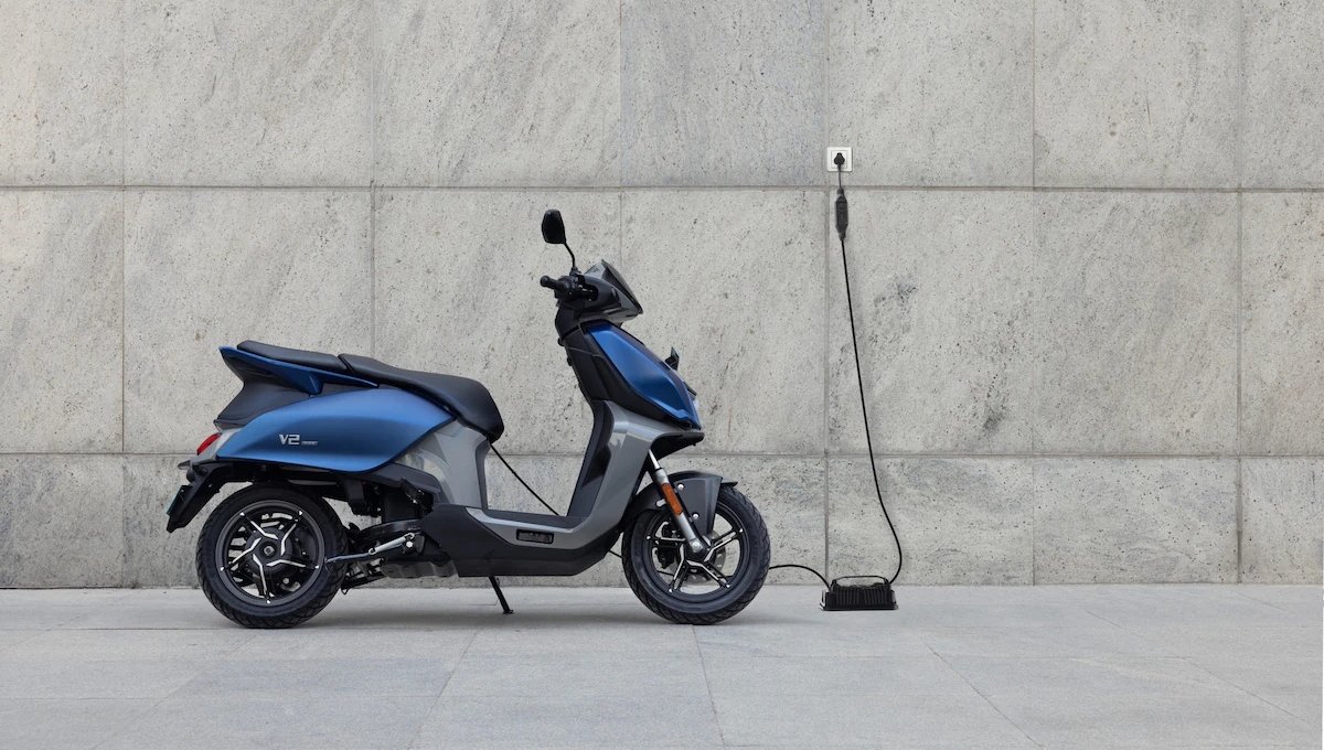 VIDA V2 इलेक्ट्रिक स्कूटर ₹1 लाख में पाएं 69 kmph की रफ्तार और 7 इंच TFT स्क्रीन