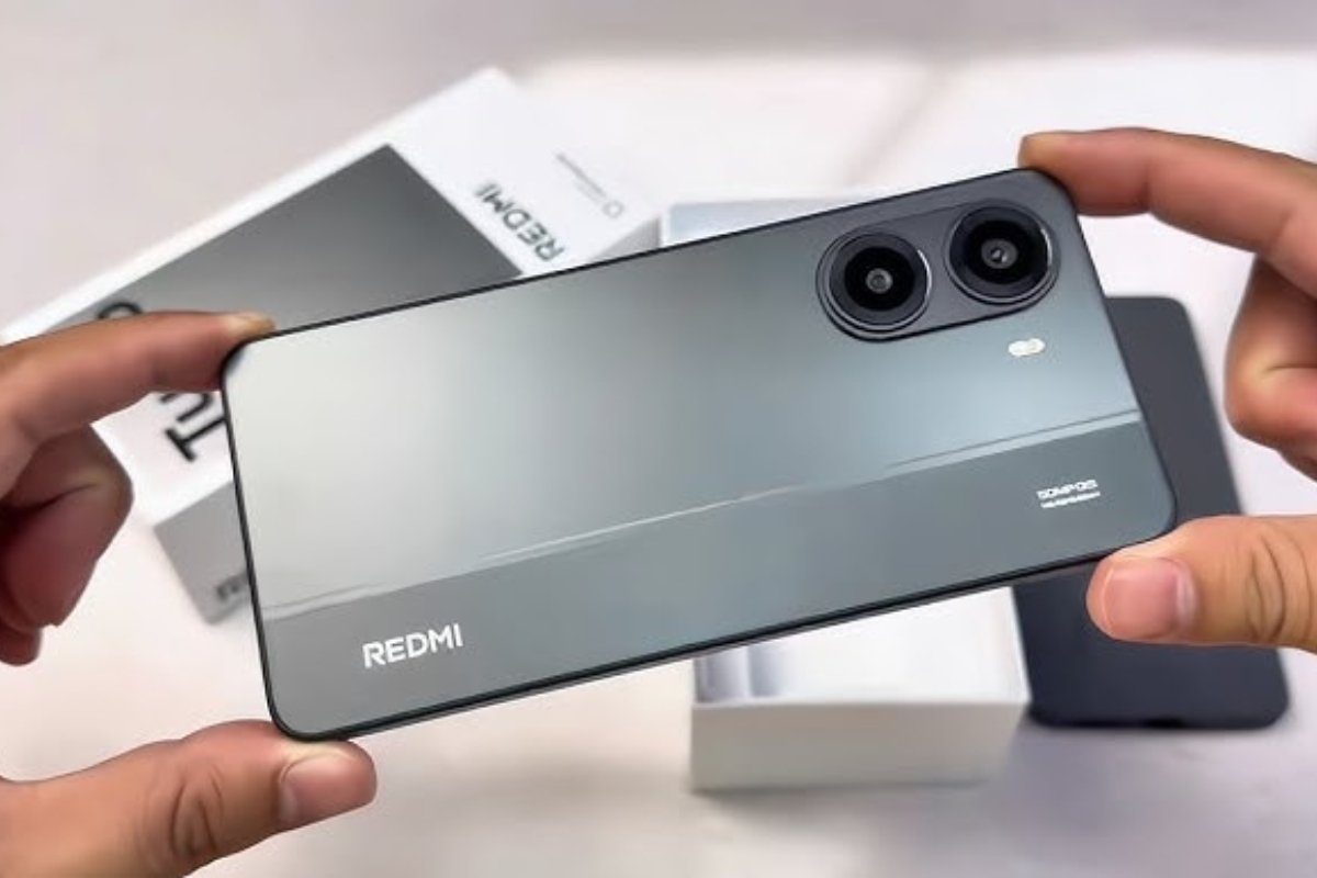 Xiaomi Redmi Turbo 4 Pro: 90W चार्जिंग और 1TB स्टोरेज वाला तूफानी फोन, जानिए कीमत और खूबियाँ