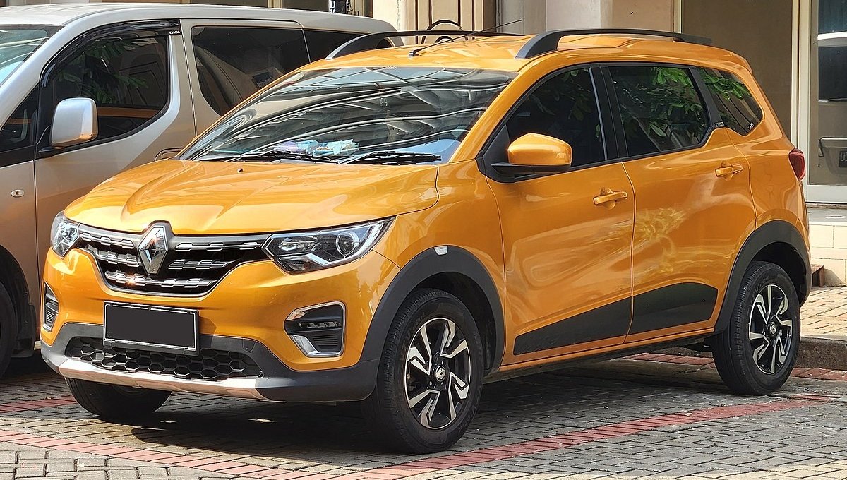 Renault Triber: 7-Seater लग्ज़री सिर्फ 6 लाख से शुरू, परिवार की पहली पसंद