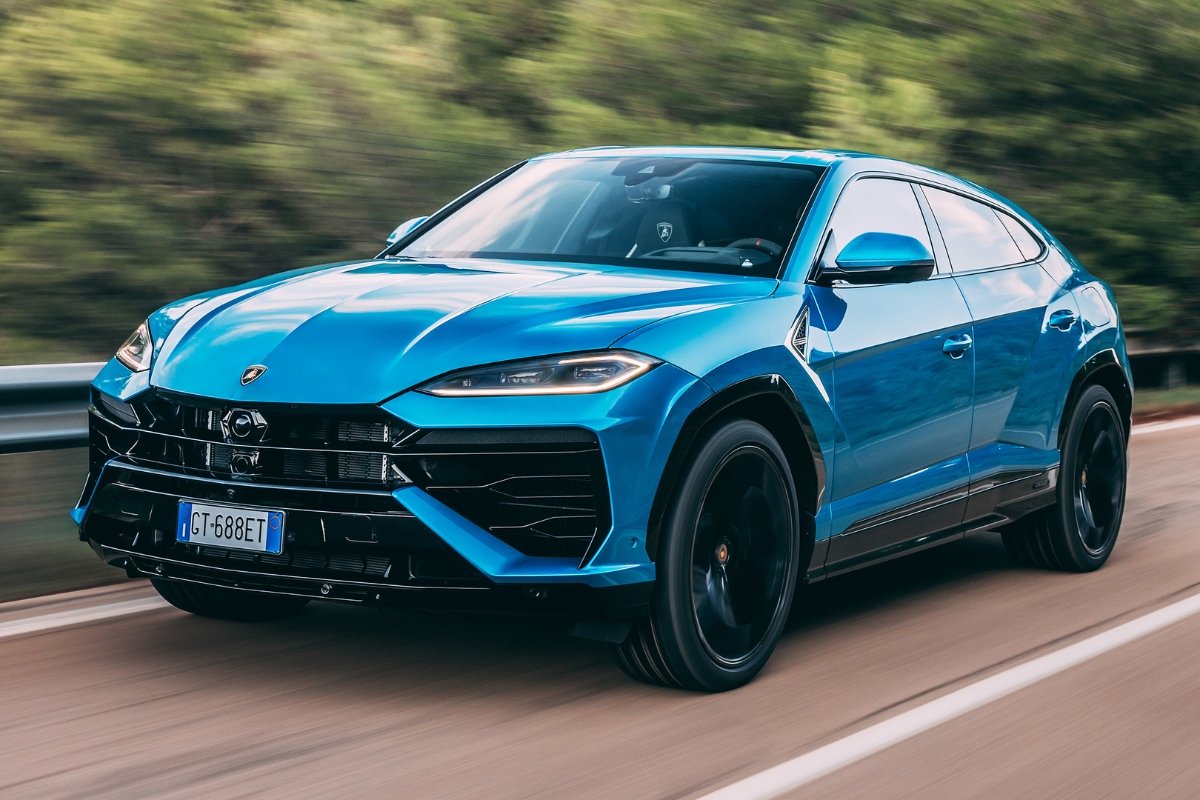 Lamborghini Urus: 657 BHP की ताकत, 312 Kmph की रफ़्तार, जानिए फीचर्स और कीमत