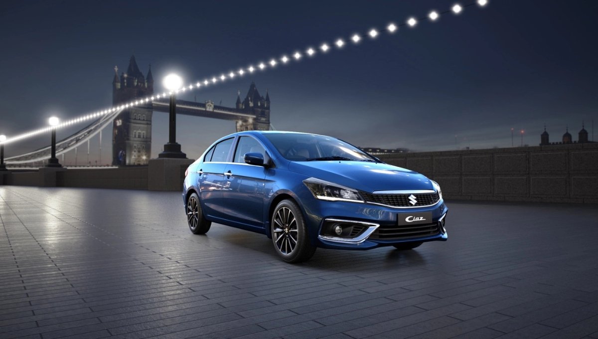 Maruti Ciaz: शानदार स्टाइल और 20.04 kmpl माइलेज वाली लग्ज़री सेडान सिर्फ 9.40 लाख से शुरू