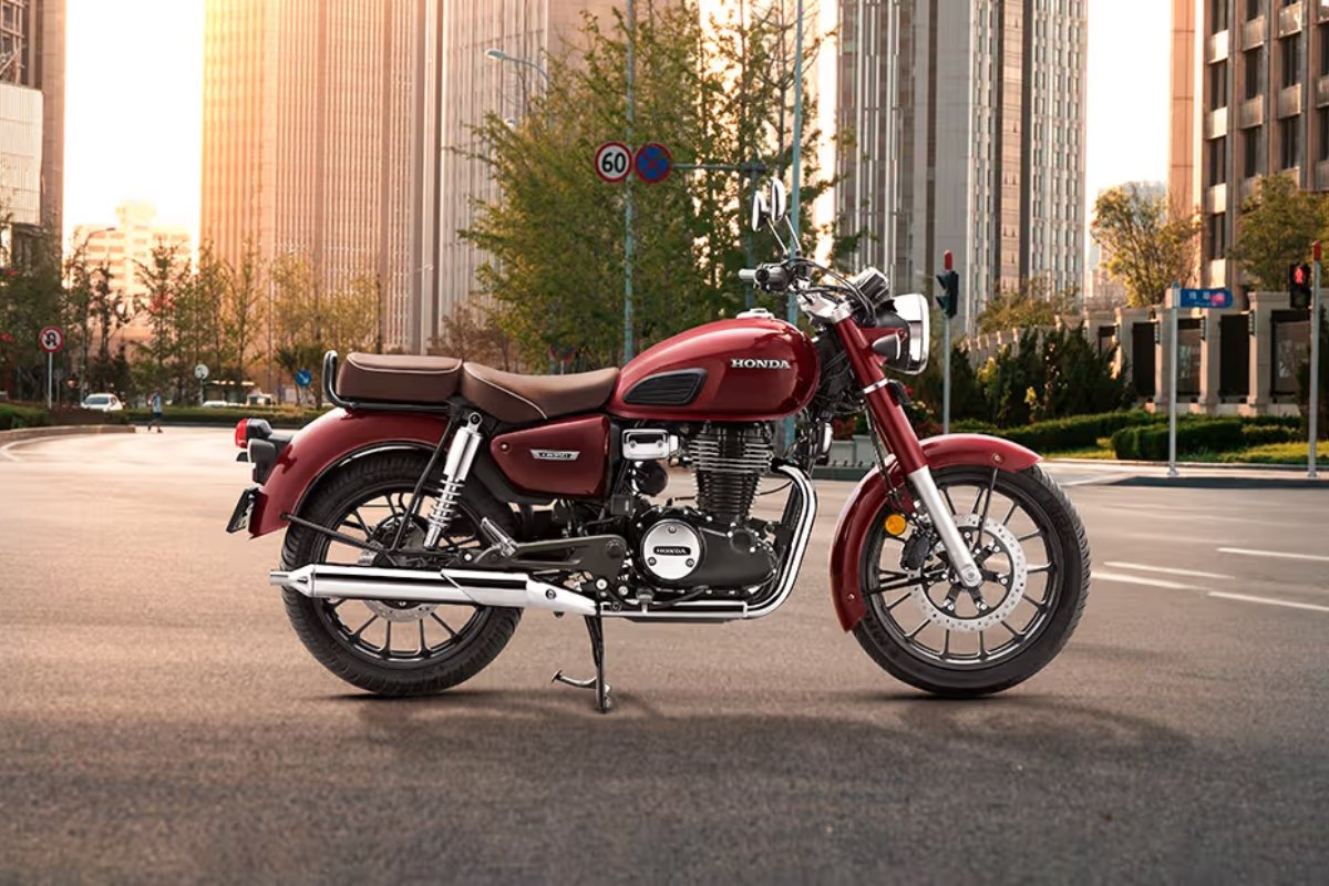 ₹2,14,762 में Honda CB350: स्मार्ट टेक्नोलॉजी और आरामदायक राइड का भरोसा