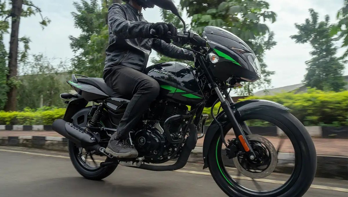 ₹90,000 की रेंज में 125cc बाइक में सबसे अलग Bajaj Pulsar 125 की पूरी जानकारी