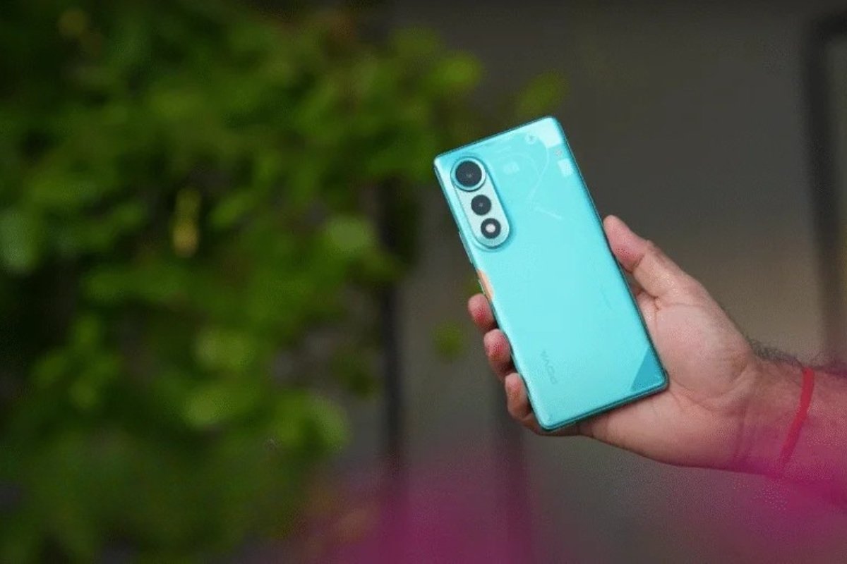 Tecno Pova Curve: 5500mAh बैटरी, 128GB स्टोरेज और दमदार परफॉर्मेंस, आपका नया स्मार्टफोन विकल्प
