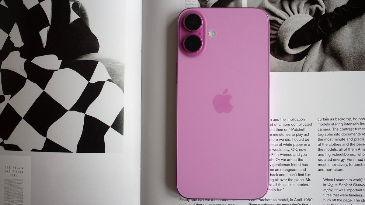 Apple iPhone 16 Plus: सुपर रेटिना XDR OLED डिस्प्ले और 4674mAh बैटरी, कीमत 89,900
